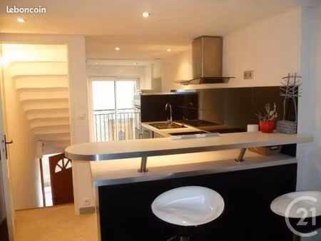 maison 2 pièces 63 m²