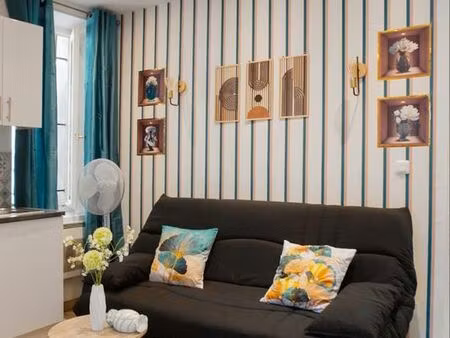 studio meublé disponible – location courte durée possible