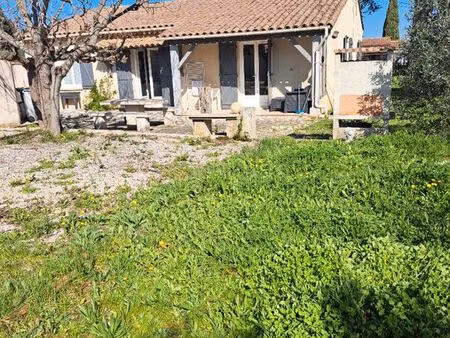 villa 3 pièces 100 m²