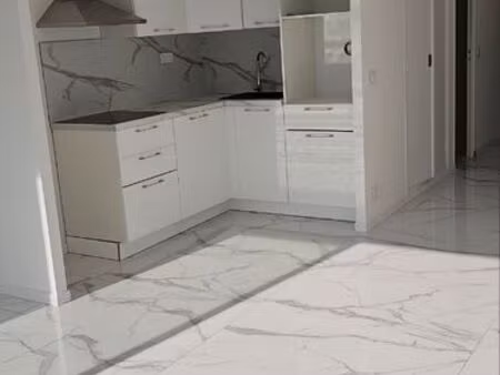 appartement t2 40m la faviere 50m de la plage