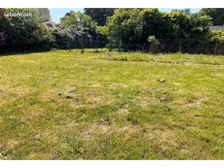 terrain 1 450 m² sergines