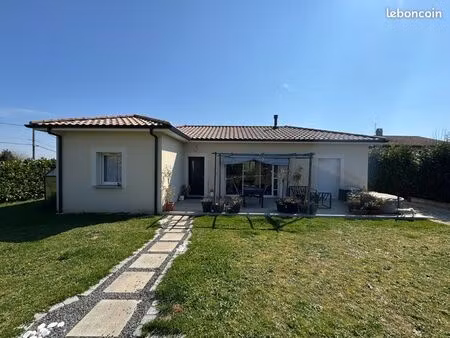 maison plain-pied de 2022 4p