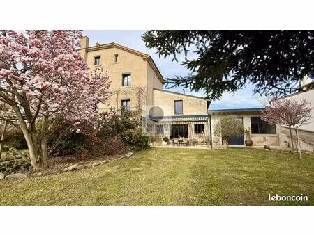 maison 7 pièces 172 m²