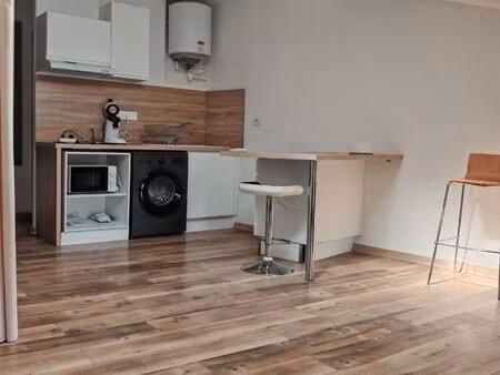 location studio meublé toutes charges comprises