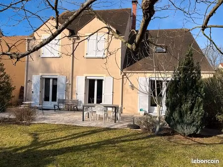 pavillon individuel 173 m² sans vis-à-vis