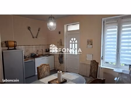 vend maison mitoyen terrain 351 m2