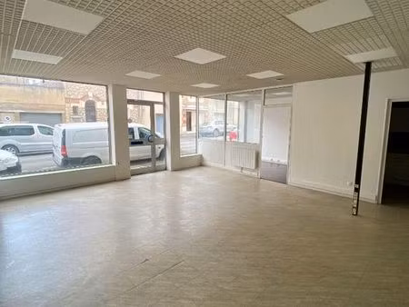 local commercial 80 m² rethel