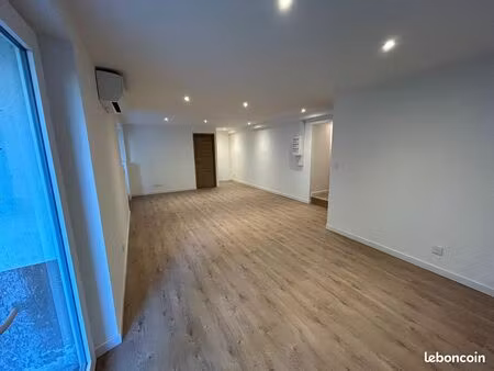 t2 60 m² refait à neuf – jardin + terrasse – au calme – la voulte