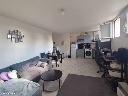 appartement 2 pièces 42 m²