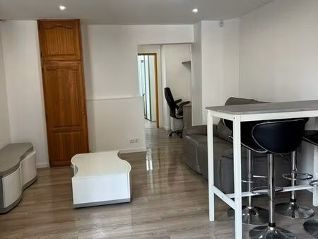 apparemment 53m savigny sur orge