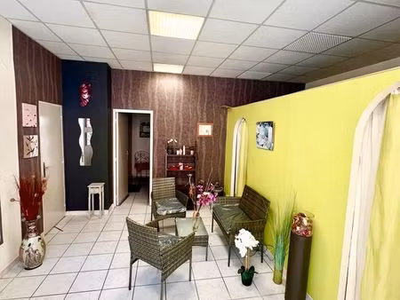 fonds de commerce institut 52m²