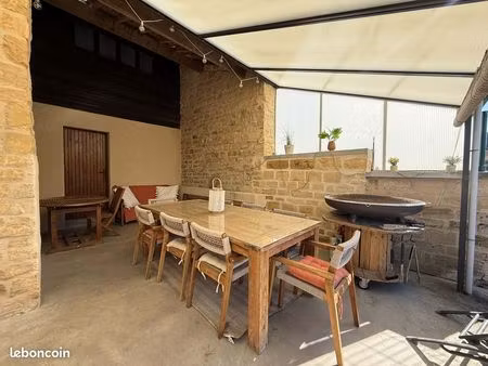 maison 8 pièces 185 m²