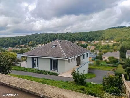 villa 11 pièces 208 m²