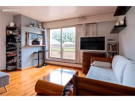 t1 29 m² à nogent-sur-marne – vue jardin  grande cave de 17 m²  cuisine équipée