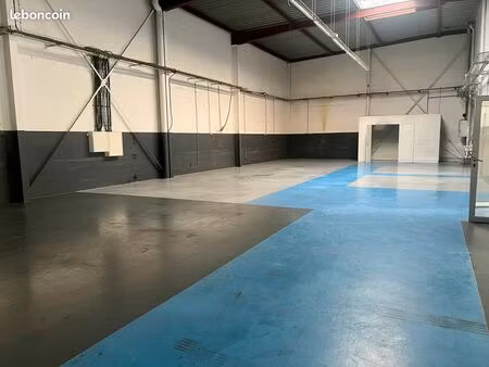 locaux d'activité 525 m² neuilly-plaisance