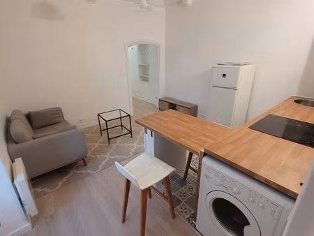 t2 meublé 34m² – parking + cave