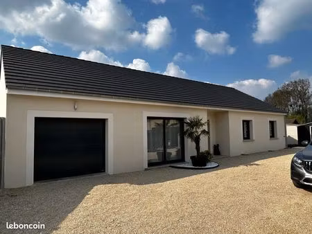 pavillon 140m2 de 2025