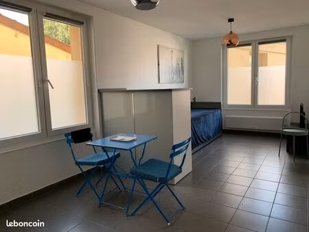 vente studio les lilas