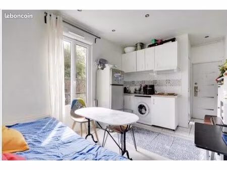 f2 lumineux limite vincennes