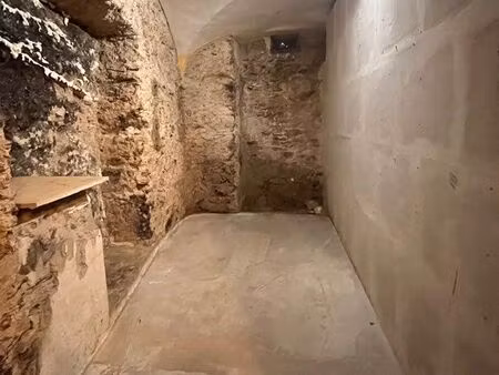 caves à louer secteur marché