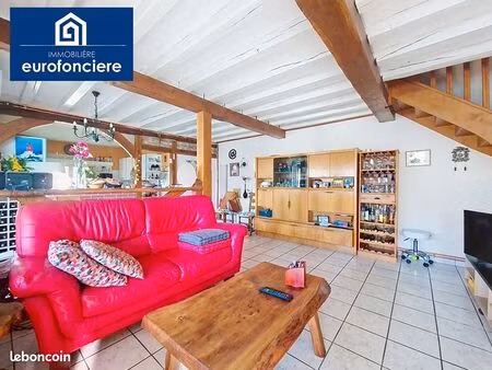 propriété 4 pièces 81 m²
