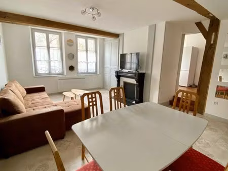 60 m2  5 mn gare  centre ville