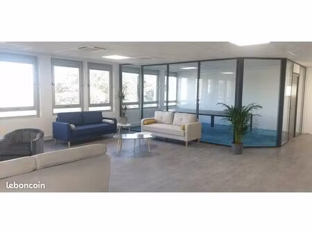 bureaux entierement renoves et climatises de 30m² à 270m²