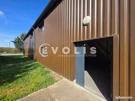 local d'activité 70 m²