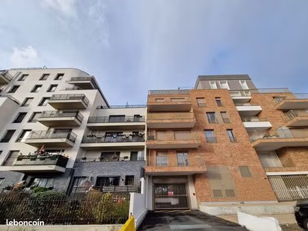 parking colombes