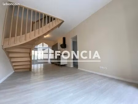 maison 4 pièces 70 m²