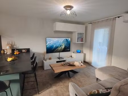 jolie maison t4 avec jardin et terrasse – calme et sécurisée