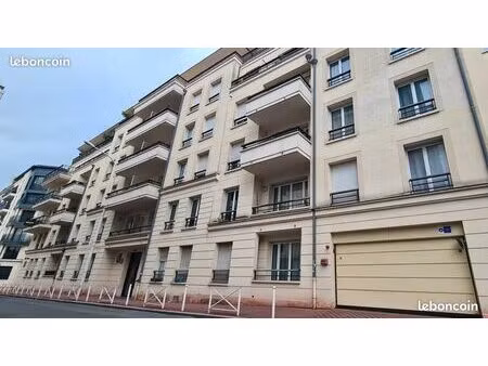 appartement récent 2 pièces - 365 000 euros ‐ montrouge - métro ligne n°4 : station barbar