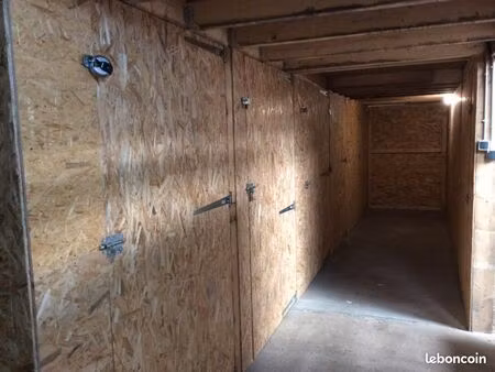 box de stockage rue labadie plein centre