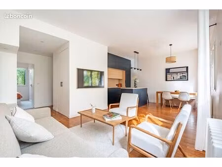 appartement à vendre / 310 000 refait architecte