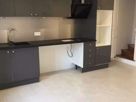 maison 3 pièces 77 m²