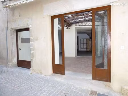 cité de carcassonne local commercial