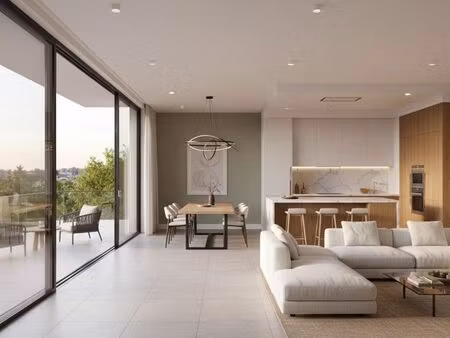 appartement 4 pièces 102 m²