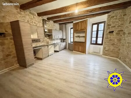 appartement 4 pièces 77 m²