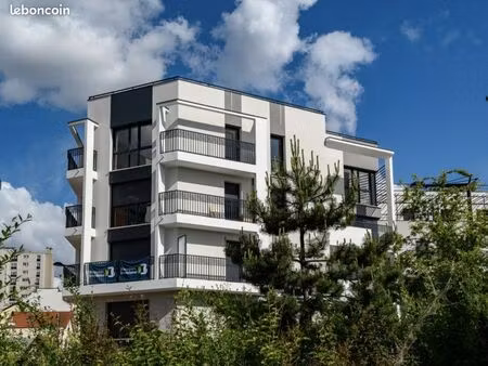 appartement 4 pièces 90 m²