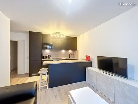 studio 1 pièce 29 m²