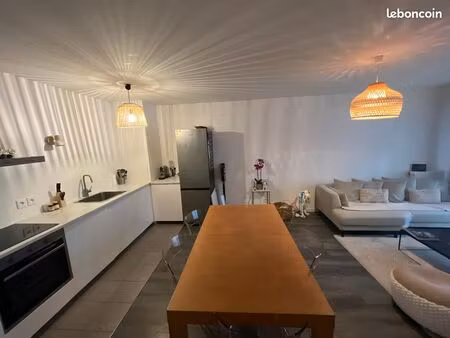 appartement f3 centre ville rosny sous bois