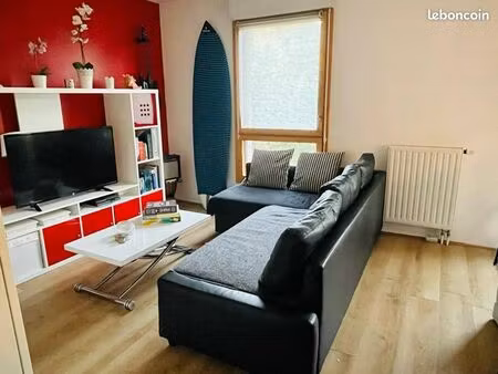 ? 2 pièces meublé 46 m² – résidence récente – parking – ascenseur – chauffage inclus ? loy