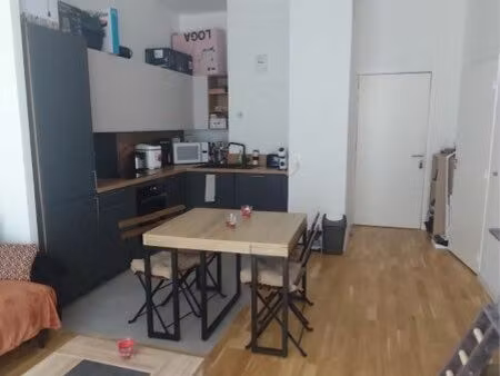 à louer 2 pces meublés