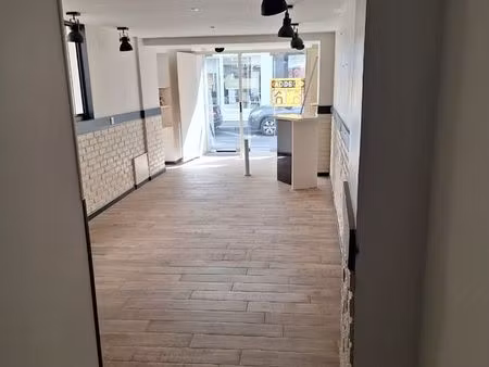 local commercial 55m² 42 rue st malo bayeux