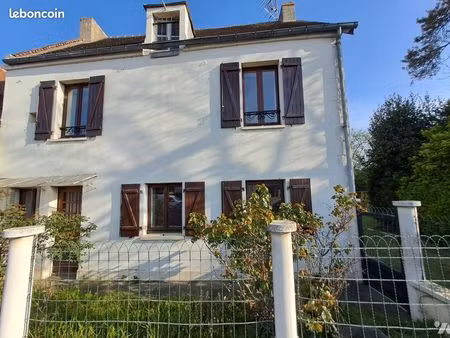 maison 5 pièces 105 m²