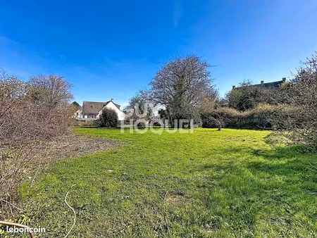 terrain 1502 m² thue et mue
