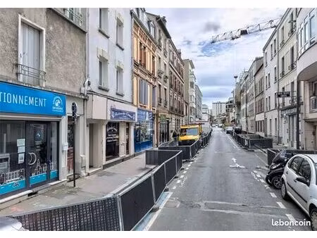 boutique 52 m² suresnes