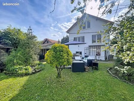 maison tremblay-en-france - 7 pièces 145 m²