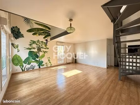 duplex 4 pièces 96 m²