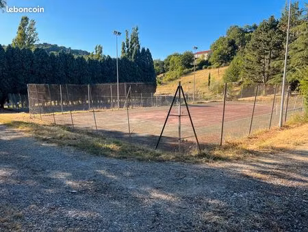 à louer – club house + 3 terrains de tennis dans parc arboré – raujolles (creissels 12)